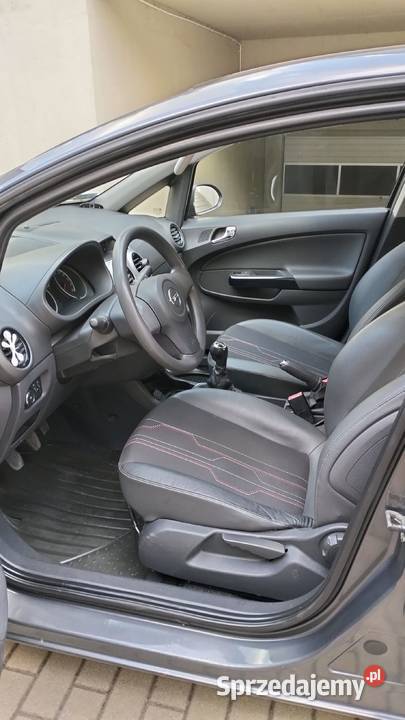 Opel Corsa D 12 benzyna 86 2012r