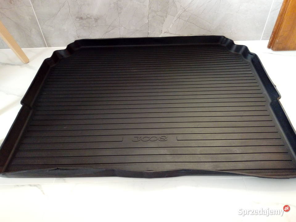Oryginalna mata bagażnika do samochodu Peugeot wielkopolskie