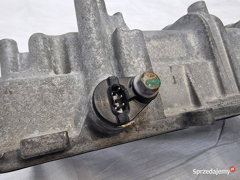 OPEL ASTRA K V 14T POKRYWA ZAWORÓW 428702815 sprzedam