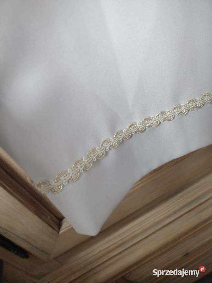 Piękna tradycyjna alba Mrocza