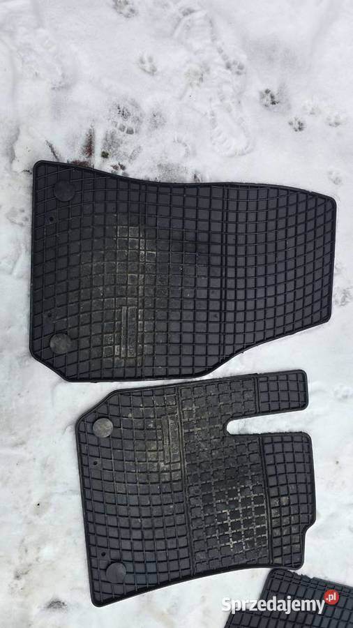 Dywaniki gumowe opel zafira B 2006 Pozostałe Sosnowiec