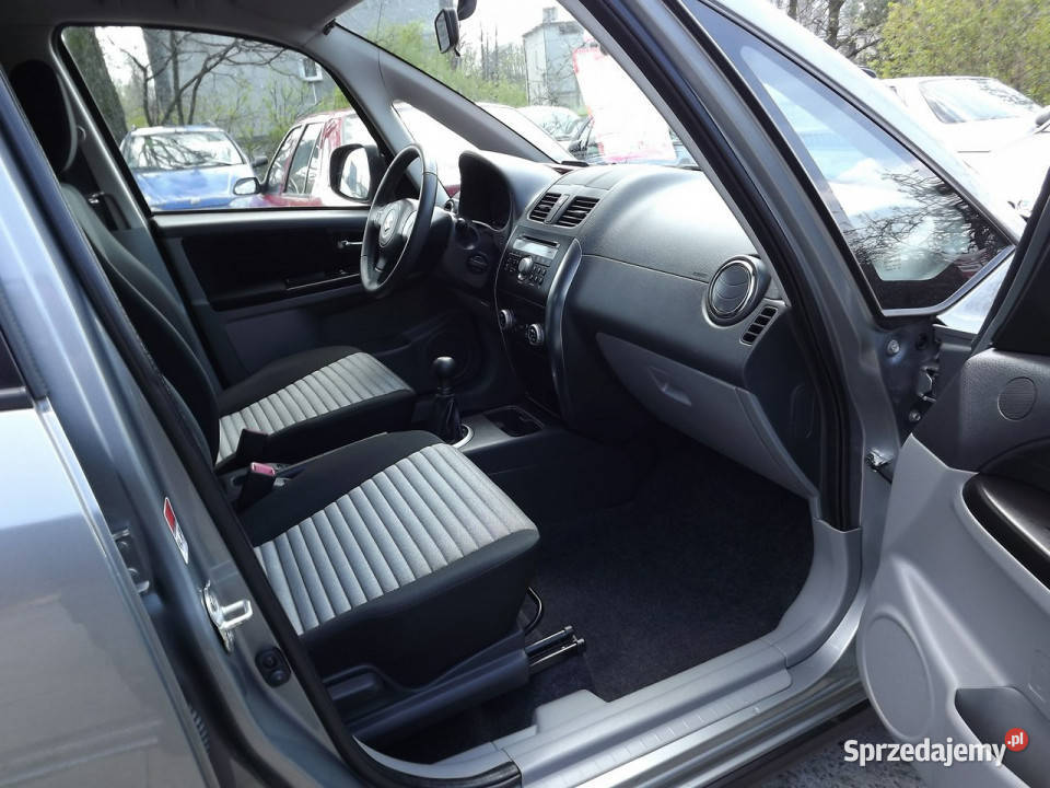 Suzuki SX4 4x4 Bezwypadkowy 54 Salon POLSKA szary Skawina