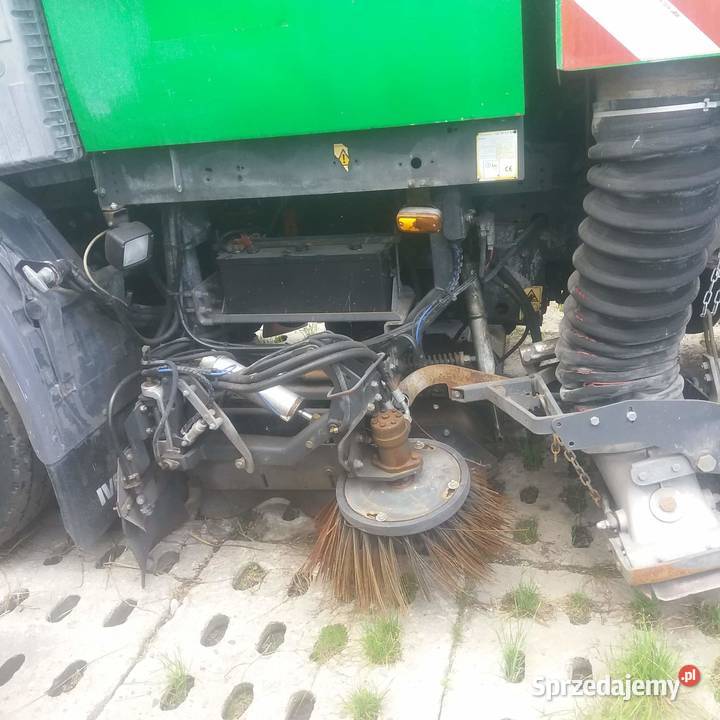 Zamiatarka komunalnakompaktowa Iveco 5000cm3 Specjalne Starogard Gdański