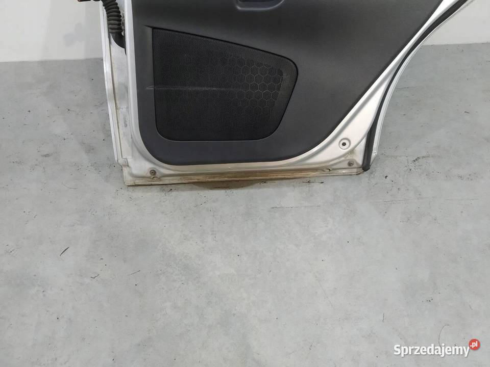 DRZWI PRAWE TYŁ KOMBI 42626 Volvo V50 I 20042012 sprzedam