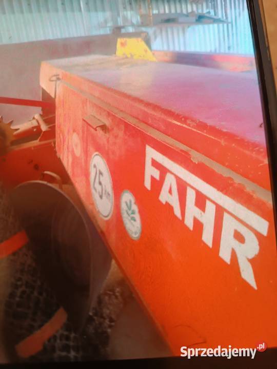 Prasa kostkująca Wola Jachowa