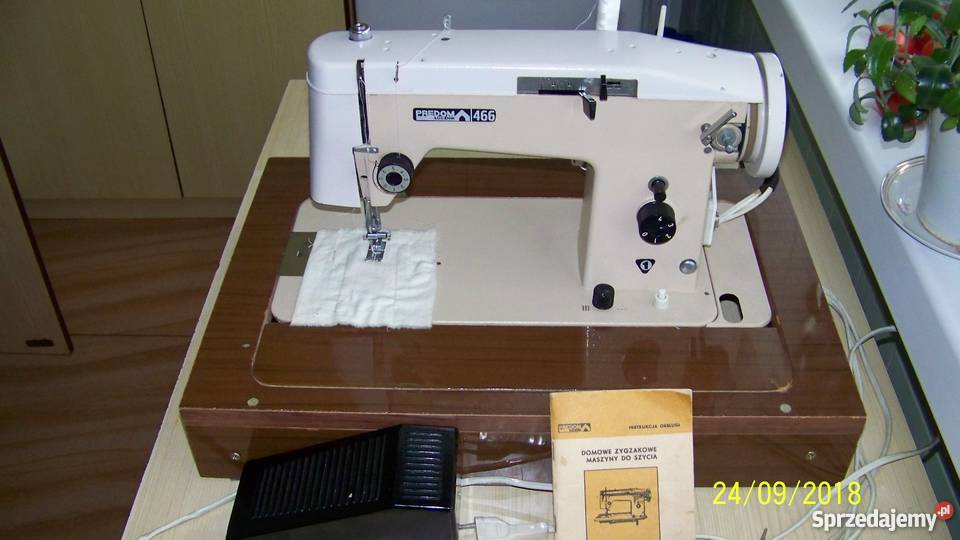 Elektryczna maszyna do szycia PREDOM ŁUCZNIK 466 Białystok