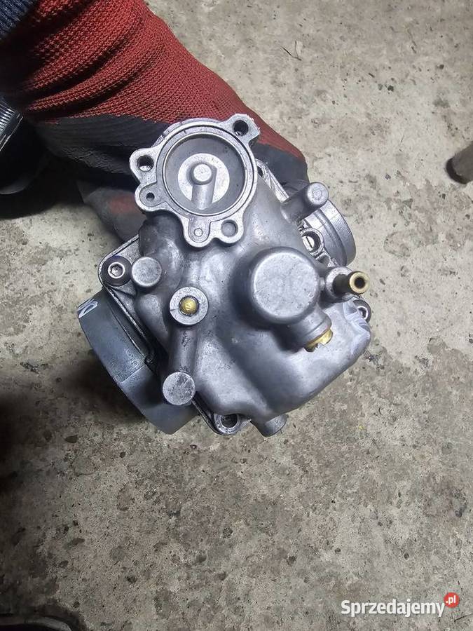 Suzuki DR 600 gaźnik karburator carburator dr600 Jelenia Góra
