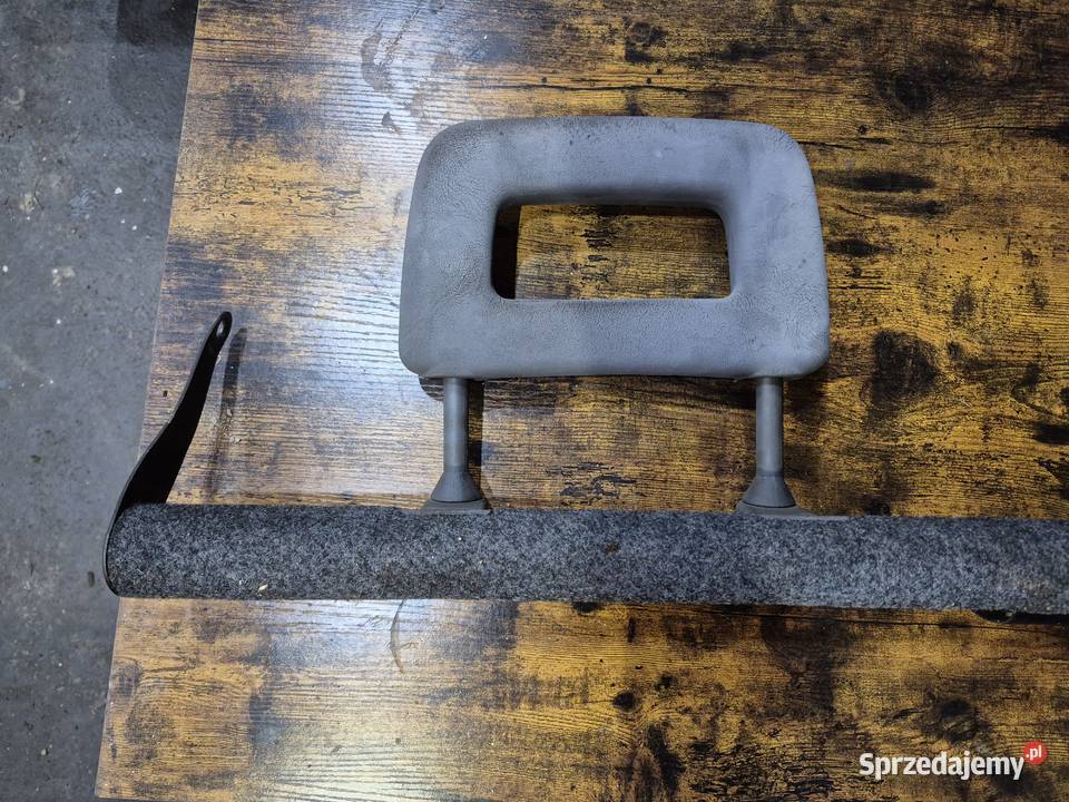 Zagłówki tylne fiat 126p elegant Rok produkcji 2000 Dobrodzień