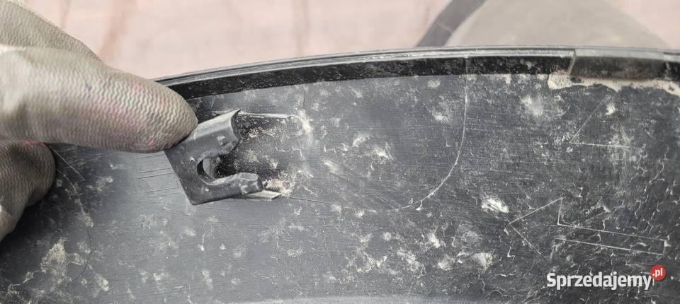 LISTWA NAKŁADKA BŁOTNIKA PRAWY TYŁ MAZDA CX3 Listwy i nakładki Ruda Śląska