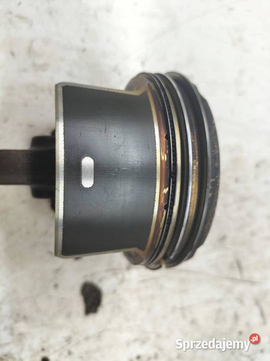 TŁOK KORBOWÓD 72L74 12 TCE Renault Kadjar I 2015 sprzedam