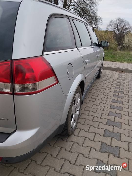 Opel Vectra C 22 Benzyna 2004 kombi Poznań