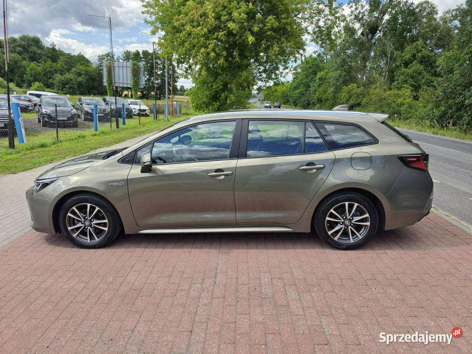 Toyota Corolla Toyota Corolla 18 benzynahybryda system Start-Stop