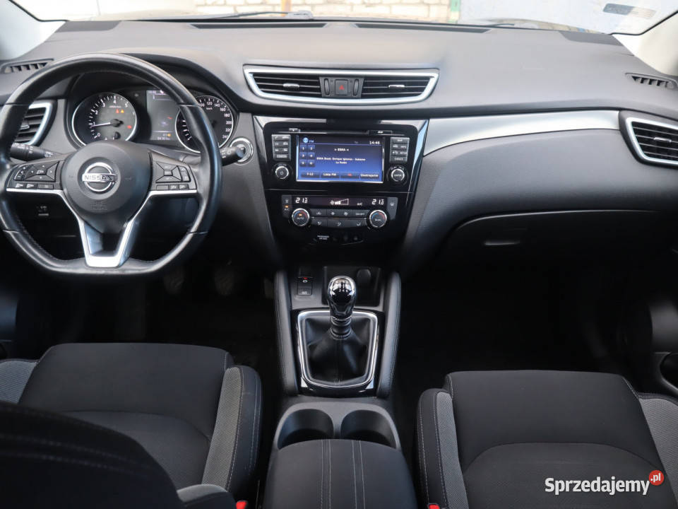 Nissan Qashqai 12 DIGT wielofunkcyjna kierownica Qashqai