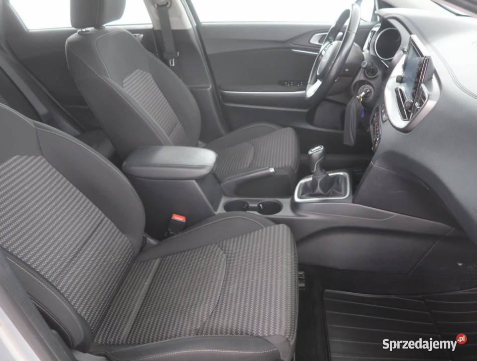 Kia Ceed 10 TGDI dolnośląskie Bielany Wrocławskie