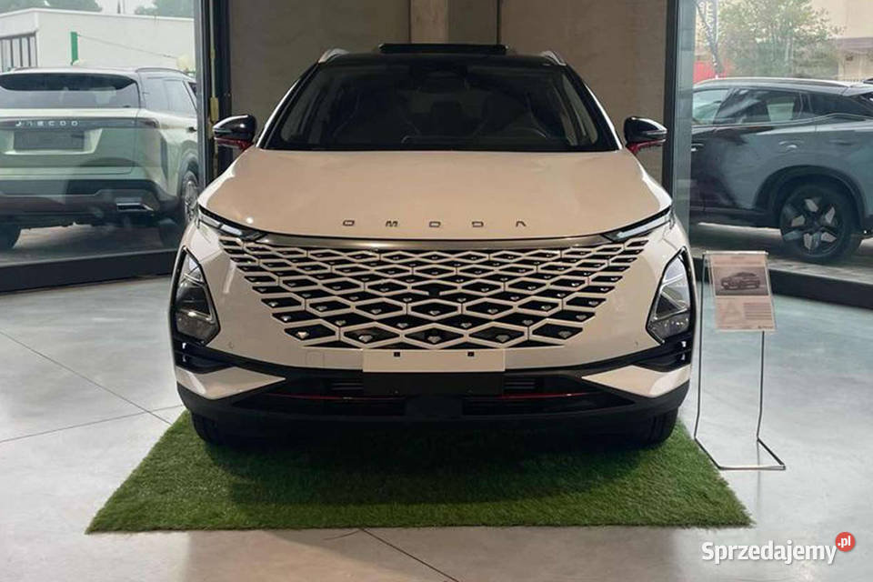 Omoda 16 Salon 147 Automat Nowy światła do jazdy dziennej mazowieckie Warszawa