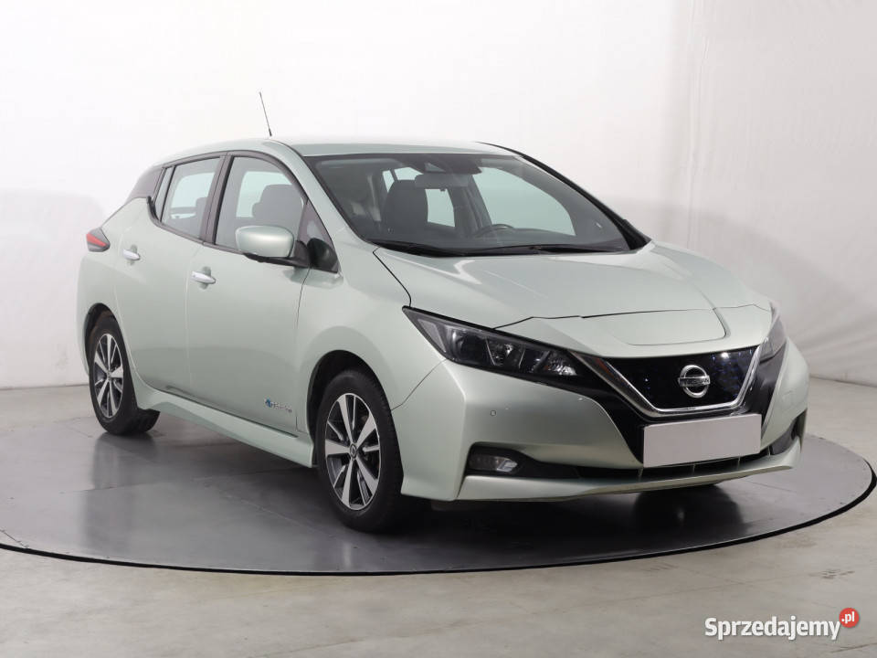 Nissan Leaf 40 kWh podgrzewane fotele Leaf Samochody osobowe śląskie