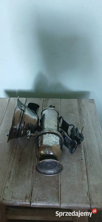 Stara lampa rowerowa z lat XX w