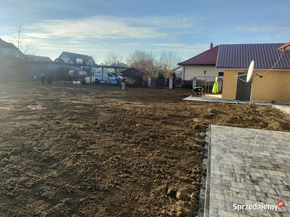 Ogrodzenia Usługi Minikoparką i wywrotką do 35T Podgrodzie usługi budowlane