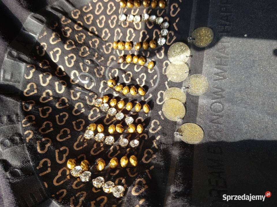 koszulka bluzka top tshirt zdobiona biżuteryjna