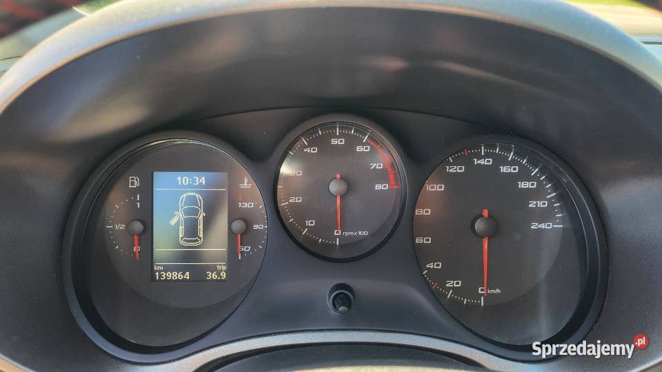Seat Leon II FR Lift 14 Tsi 2011 125 BiXenon światła przeciwmgielne
