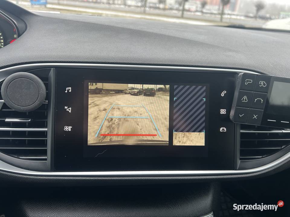 Peugeot 308 style 2020r 12 136koni6 manuall Gniezno