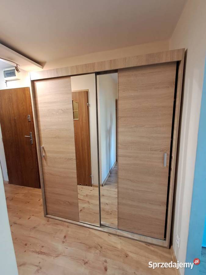 Szafa z drzwiami przesuwnymi 205cm Szafy i garderoby Kraków