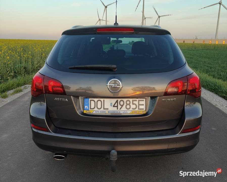 Opel Astra J Sports Tourer Kombi 14 Turbo 140 centralny zamek Oława