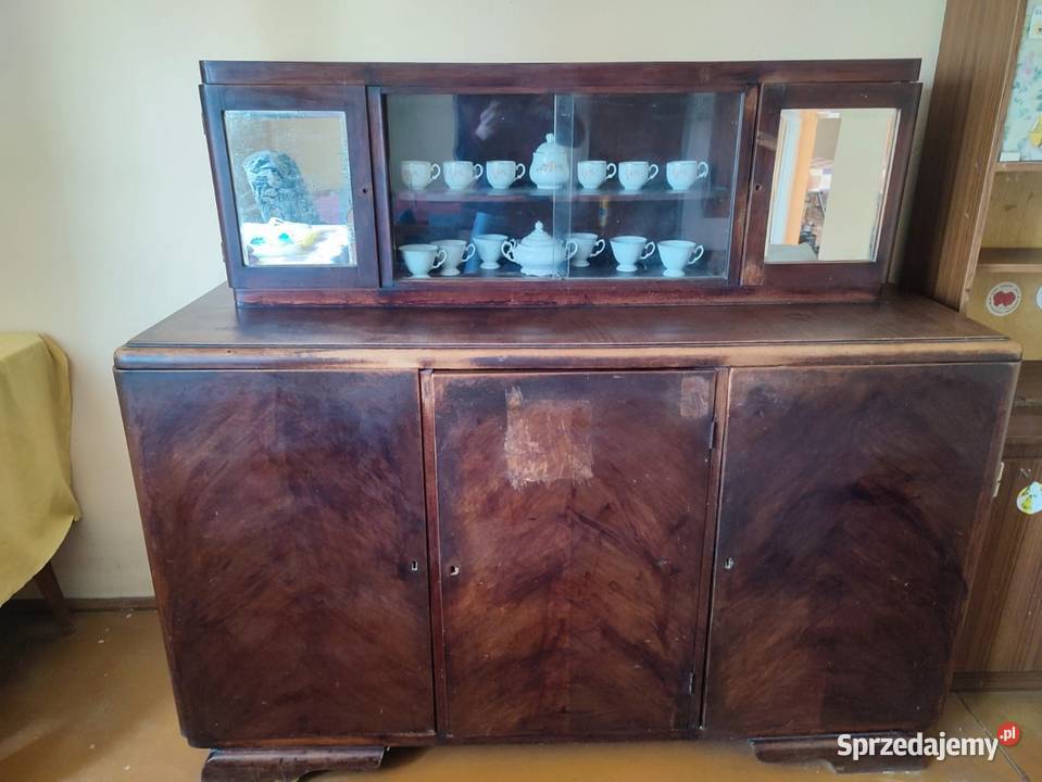 Kredens lata 3050 Meble Pióry Wielkie