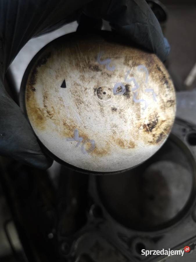 Suzuki LS 650 savage cylinder tłok pierścienie Jelenia Góra