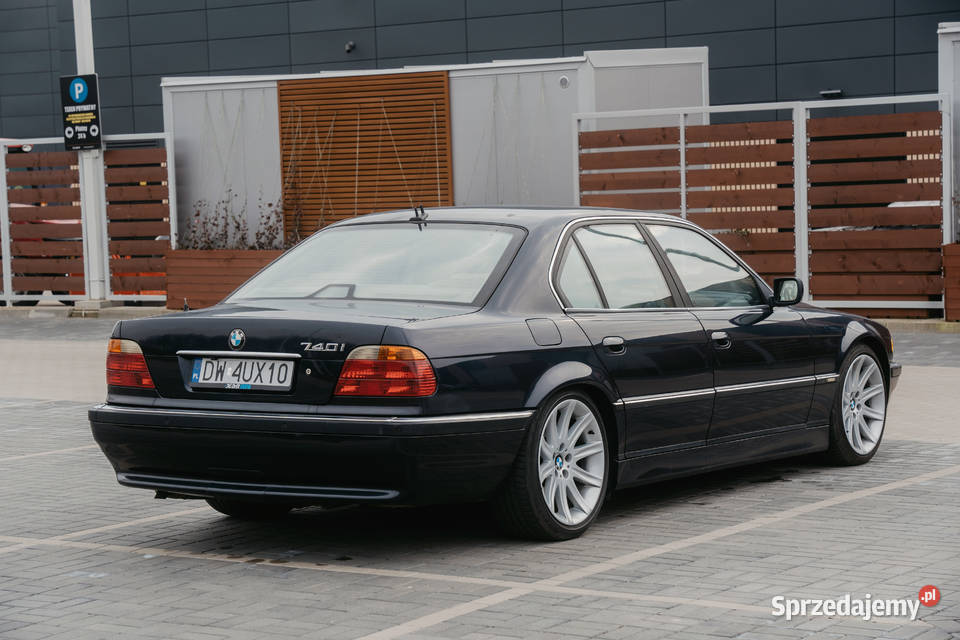BMW E38 44 V8 polift bogate wyposażenie Wrocław