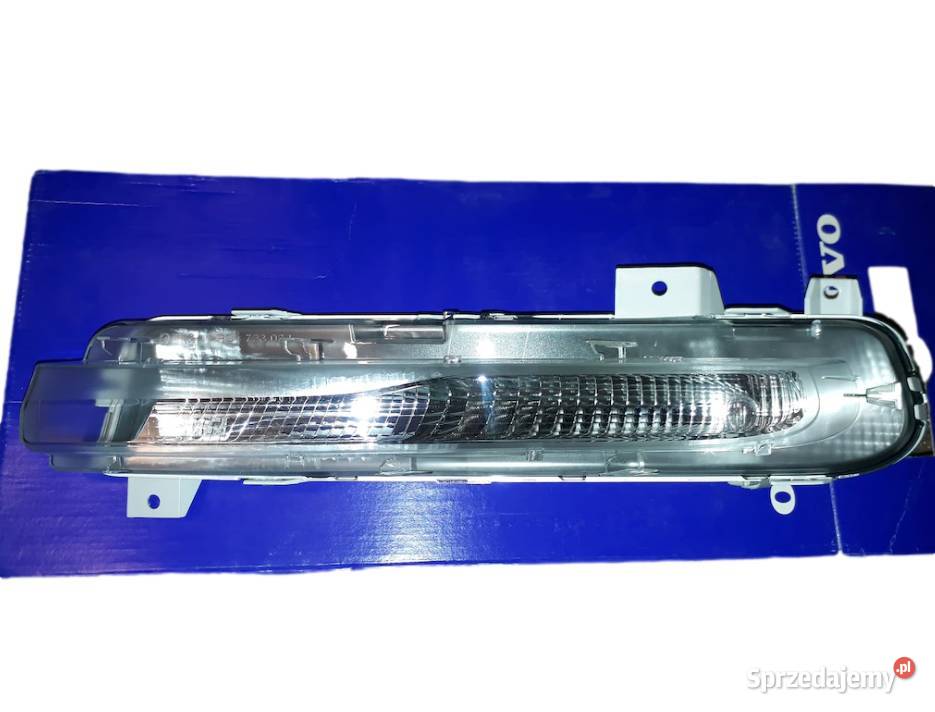VOLVO V40 lewa lampa postojowa dzienna DRL LED Bielany Wrocławskie