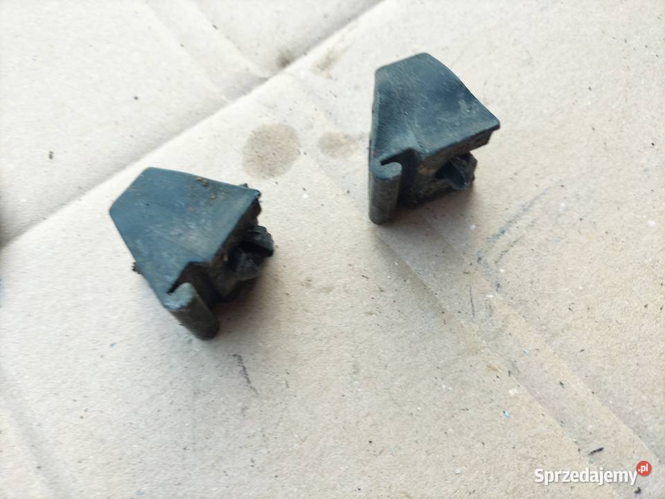 AUDI 80 B4 80B4 ODBÓJ ODBOJE KLAPY MASKI Kamień-Kolonia