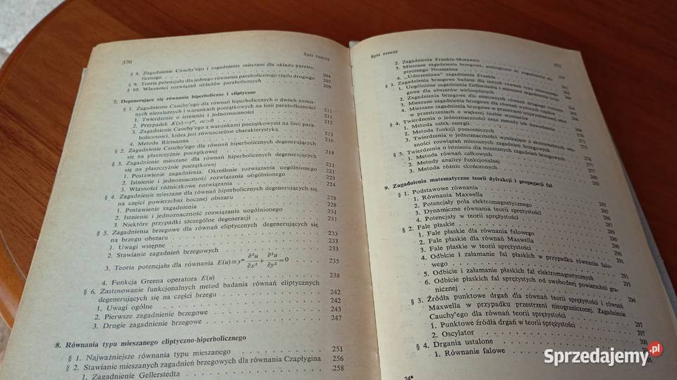 Równania liniowe fizyki matematycznej Babicz tradycyjny podręcznik Gdańsk