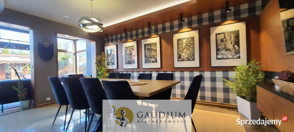 Tczew dom z trzema osobnymi mieszkaniami