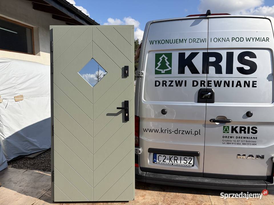 Drzwi drewnętrzne dostępne ręki RAL7033 Bobrowo