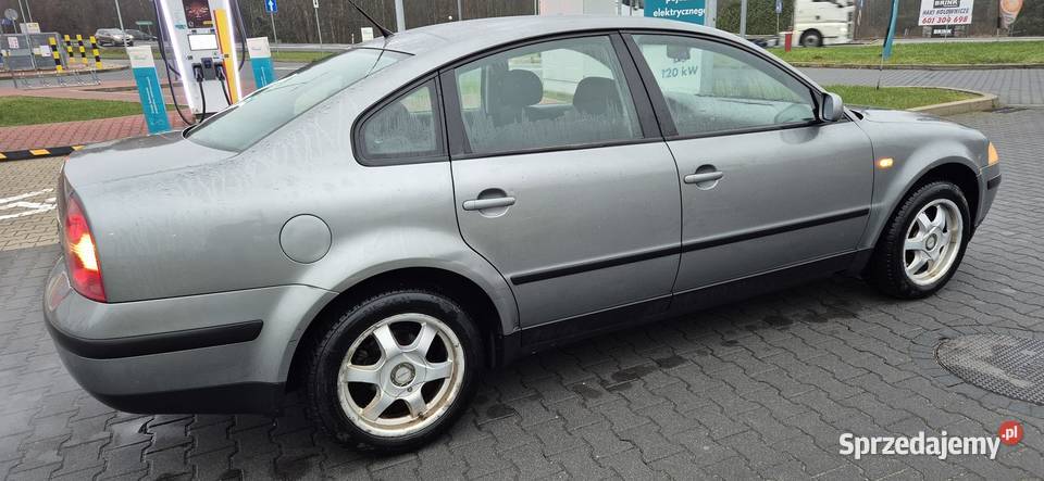 VW PASSAT B5 LIFT SEDAN 1900 TDI Rok produkcji 2004 dolnośląskie Głogów