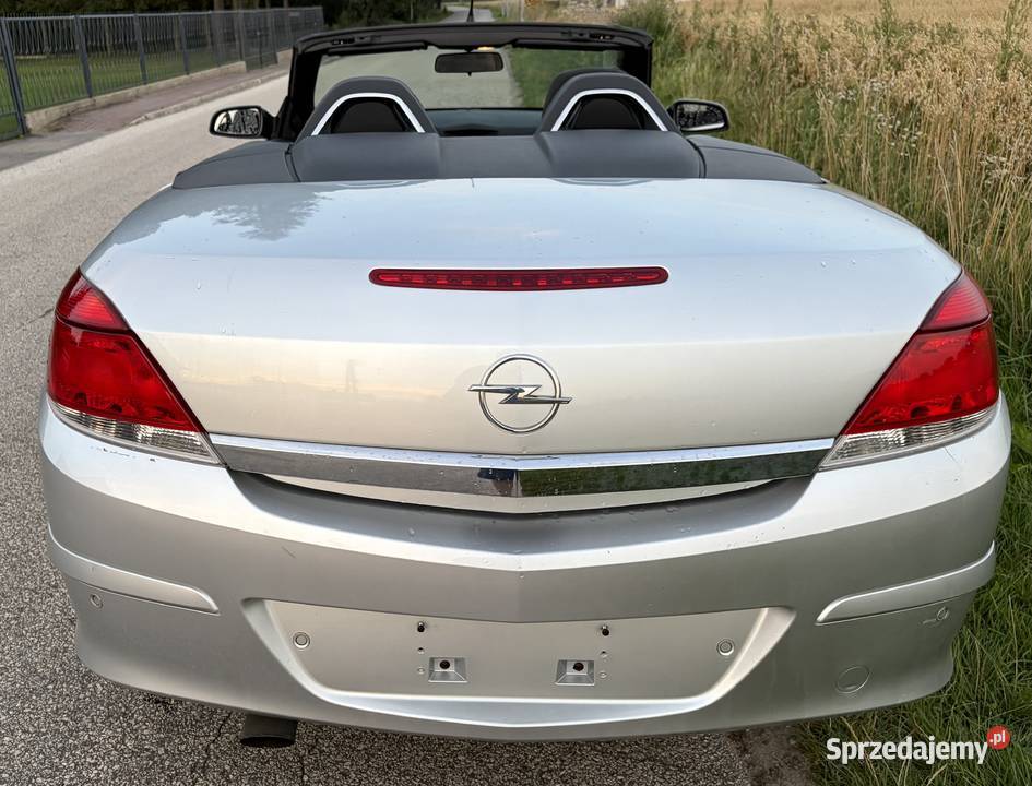 Opel Astra CC CoupCabrio 103 przebieg lakier metallic mazowieckie Warszawa sprzedam