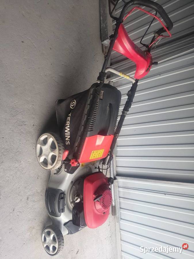 KOSIARKA HONDA Z NAPĘDEM 2017r