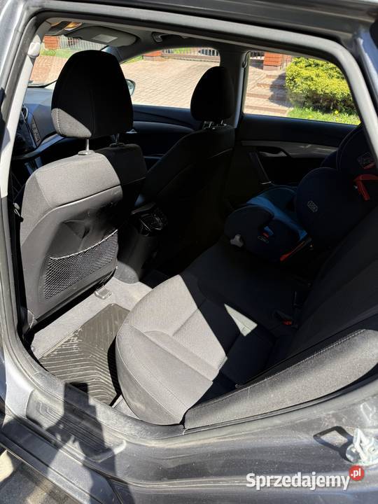 Sprzedam Hyundai i40 z 2014 r 17 CRDI Przebieg Rzeszów