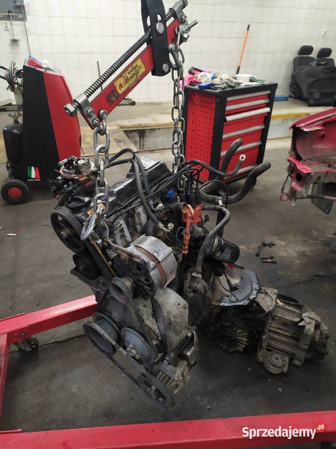 Silnik 18 Audi 80 B3 100 C3 osobowe