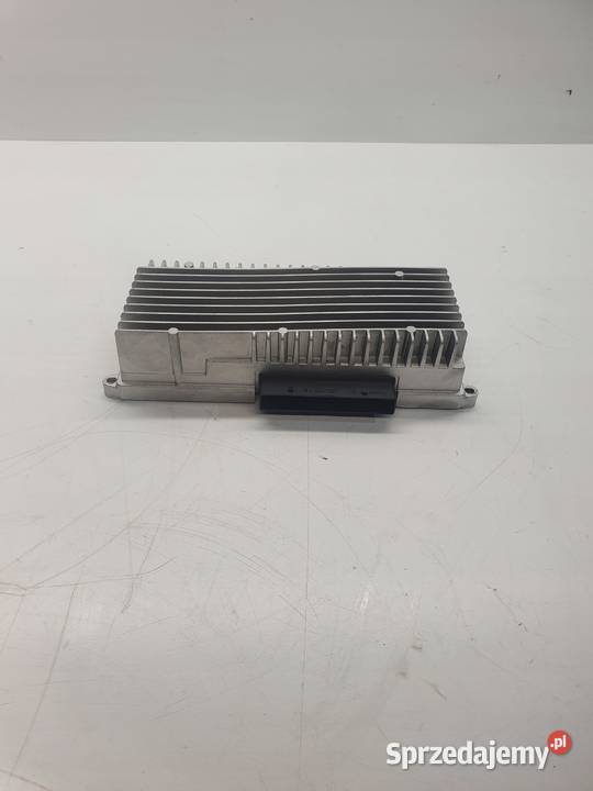 WZMACNIASZ AUDIO AUDI A4 B8 A5 Q5 8R0035223G Przystajń
