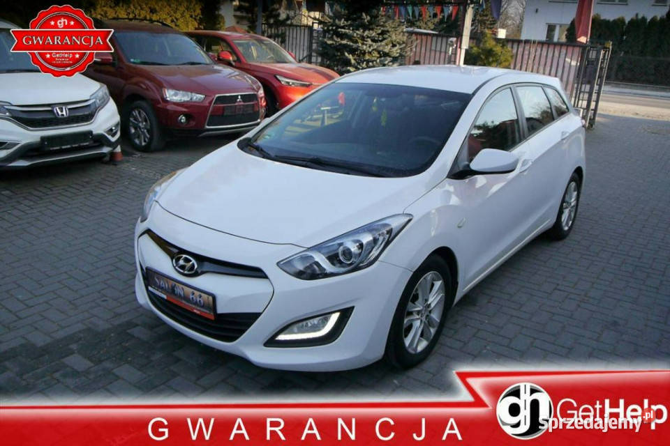 Hyundai i30 16d Led Stan B 100bezwypadkowy 1wł z gniazdo USB sprzedam