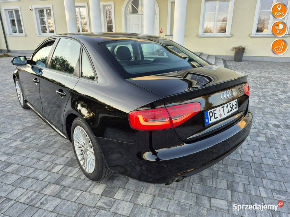 Audi A4 xenon led navi chromy ładny sedan B8 VAT marża Drelów sprzedam