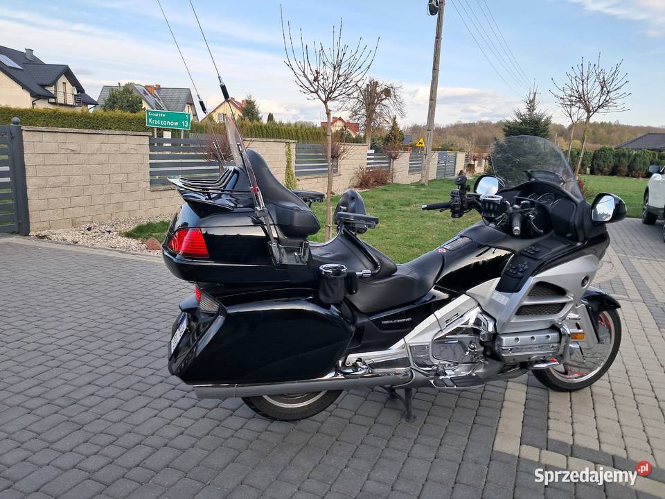 HONDA GOLDWING GL1800 2011 Bychawa