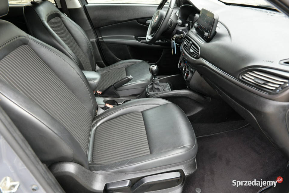 Fiat Tipo 14 Turbo 120 LED Kamera Navigacja klimatyzacja śląskie sprzedam