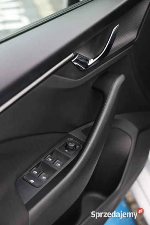 koda Scala 10 TSI Ambition czujnik zmierzchu śląskie Tychy