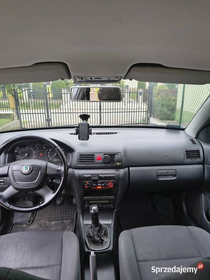 Skoda Octavia combi 16 Lpg 102KM Staniątki