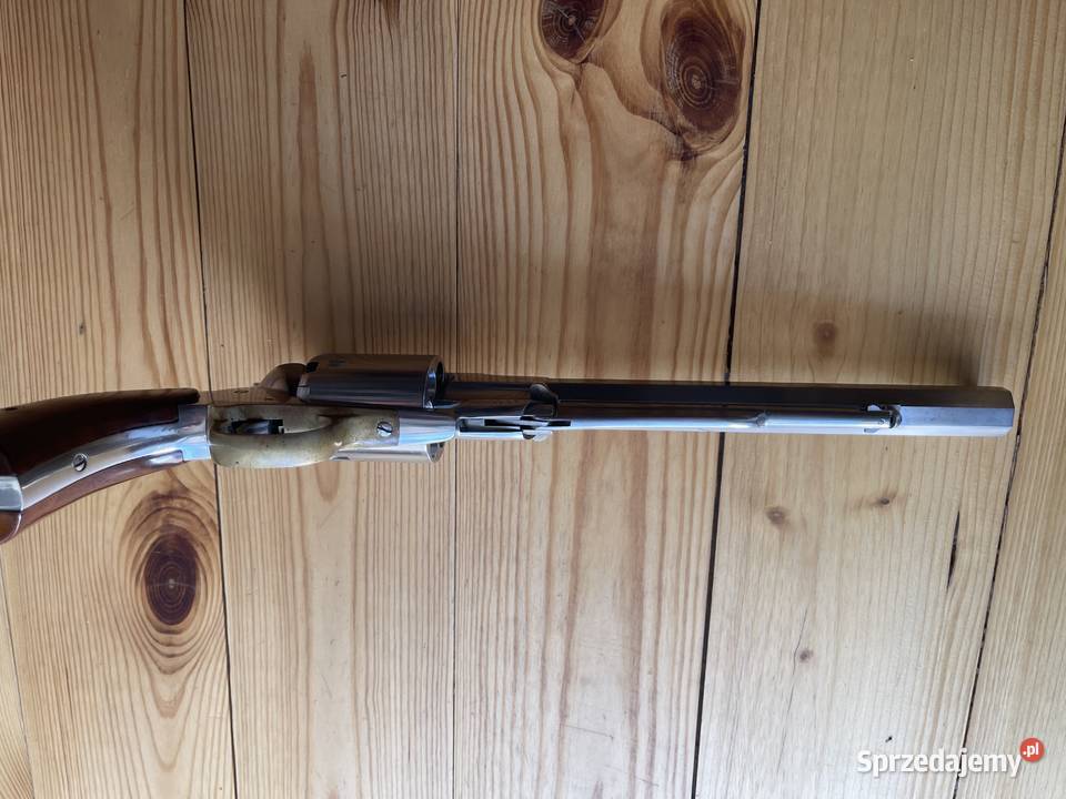 czarnoprochowiec rewolwer Remington Target Warszawa