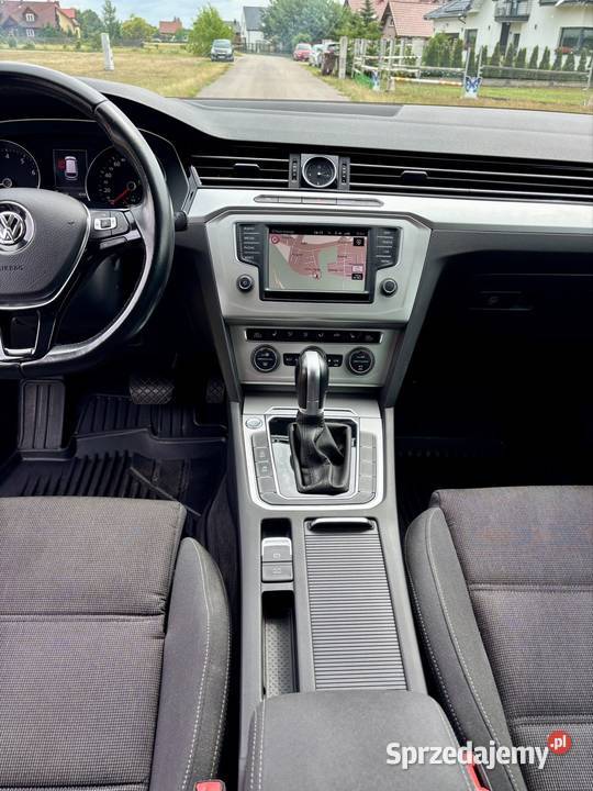 VW Passat 18 T DSG Salon