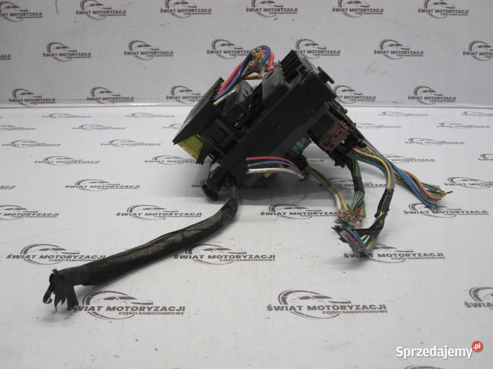 C4 GRAND PICASSO I 10r skrzynka bezpieczników osobowe Skrzynki bezpieczników